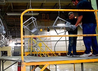 Certificación de calidad piezas manufactura ligera México